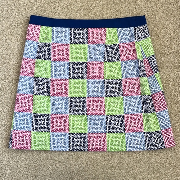 Vineyard Vines Whale Print Patchwork Skirt with Ribbon waist, size 8 - Picture 5 of 7